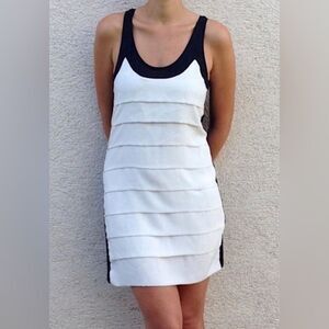 ZARA Dress Tiered White Size S • BLOGGER FAVORITE •